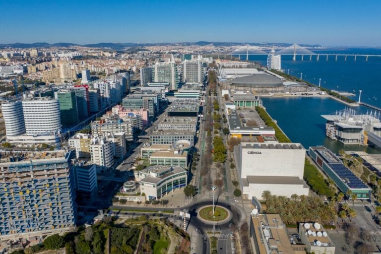 Park of Nations Rio Tejo